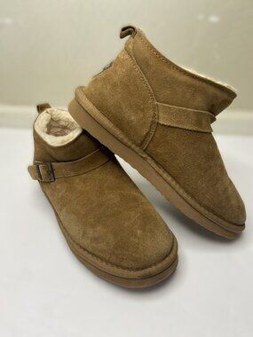 PAWZ by BearPaw Amy ankle Suede Boots